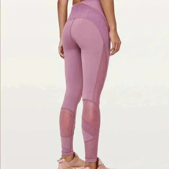 Lululemon leggings - Picture 4 of 10